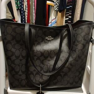 Coach Black and Gray Signature Tote - Like New!